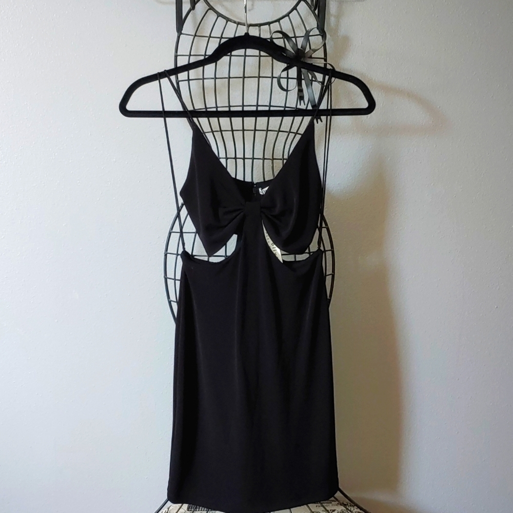 NWT- Alice + Olivia Havana Cut-out mini dress - Picture 4 of 6